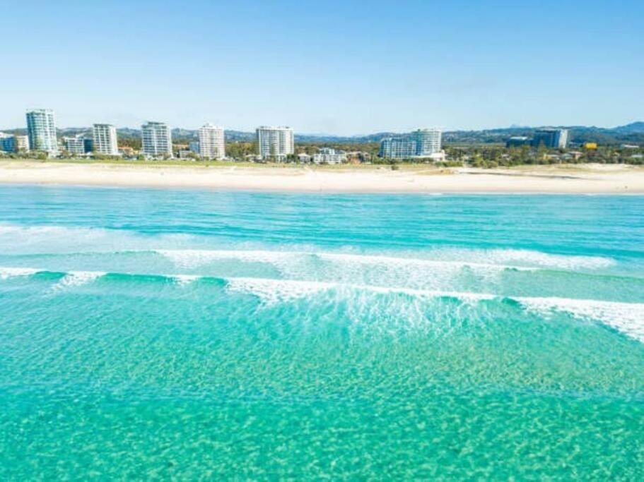 Fi'S Beach House Gold Coast Buitenkant foto