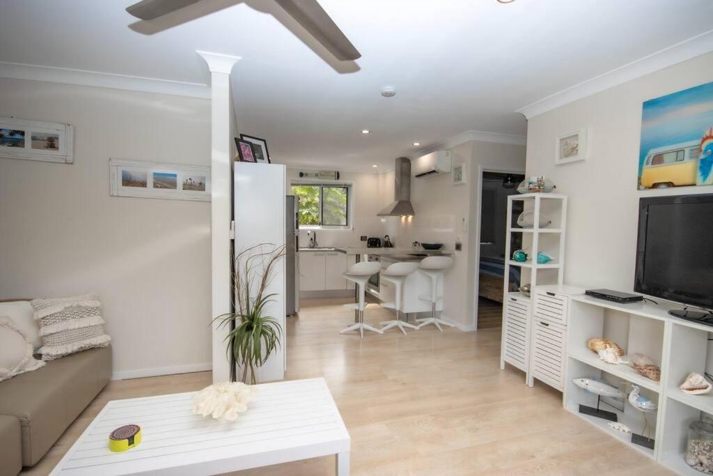 Fi'S Beach House Gold Coast Buitenkant foto