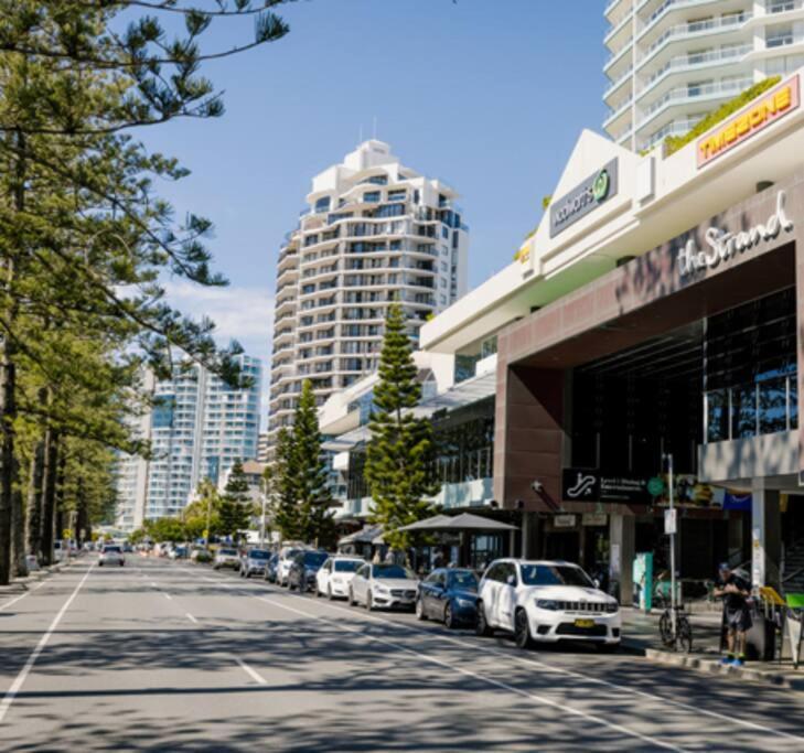 Fi'S Beach House Gold Coast Buitenkant foto