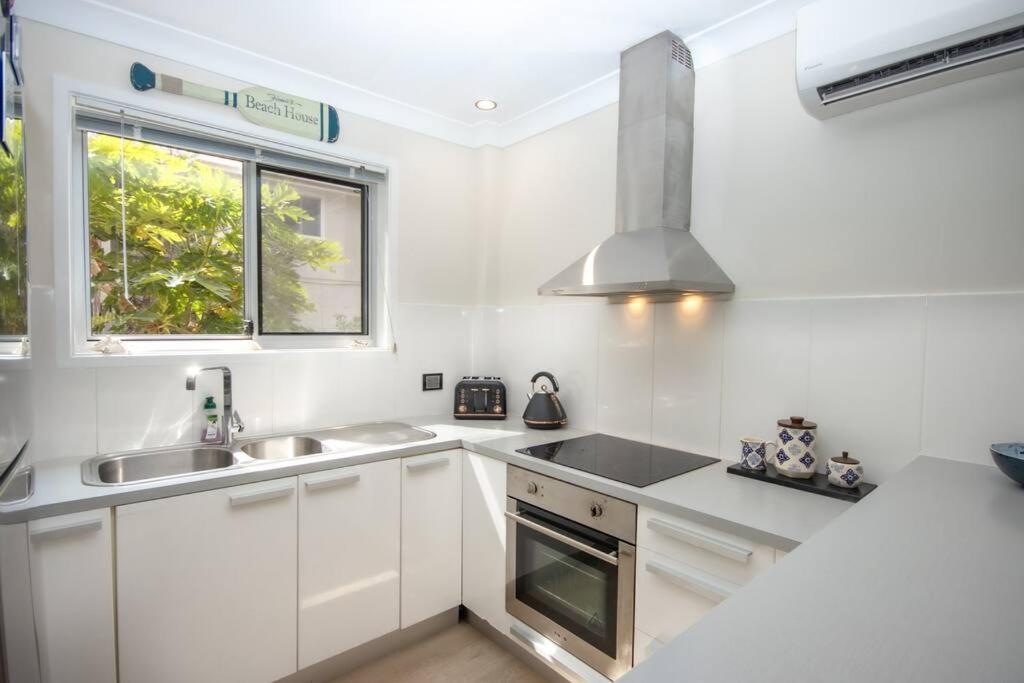 Fi'S Beach House Gold Coast Buitenkant foto