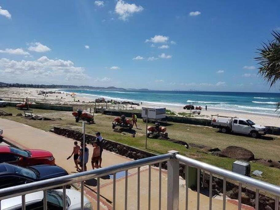 Fi'S Beach House Gold Coast Buitenkant foto
